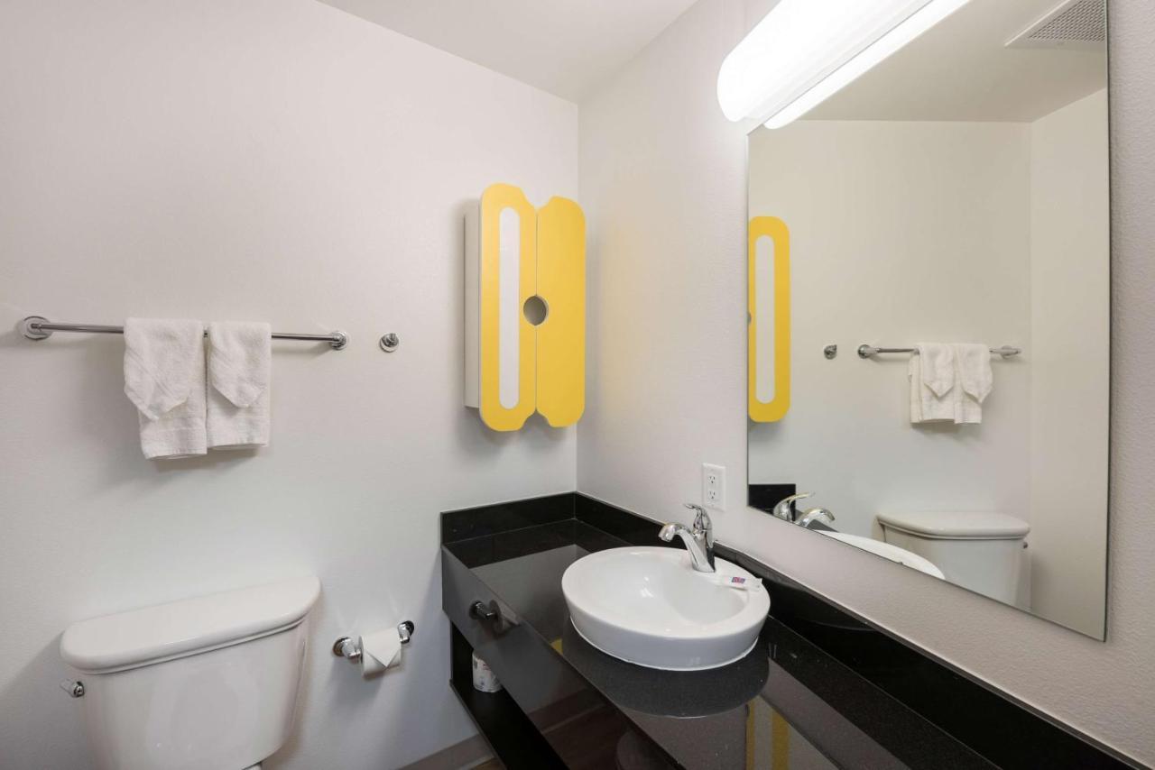 Studio 6-Mccarran, Nv - Sparks - Tahoe - Reno Industrial Center Clark Luaran gambar